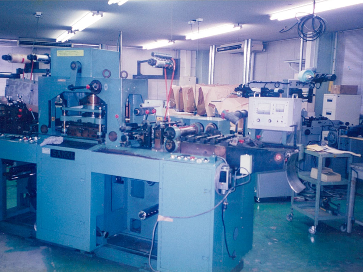 factory-print-1999-label-press-qld